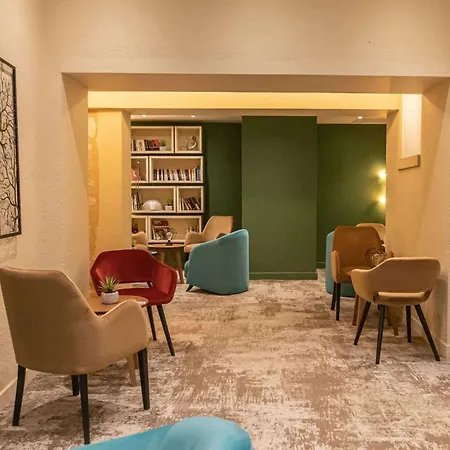 Quality Centre מלון 3*