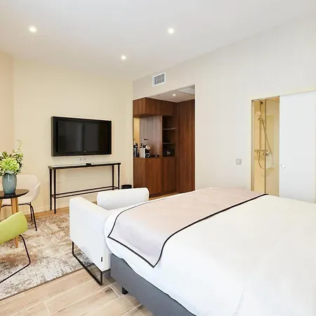 Quality Centre Hotel 3*