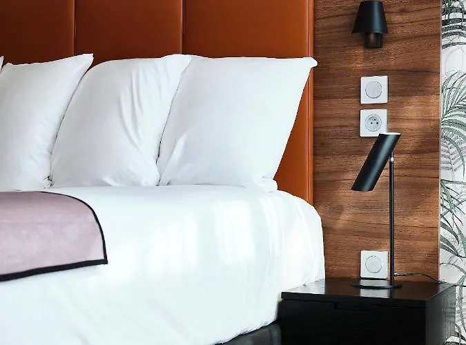 Quality Centre Hotell 3*