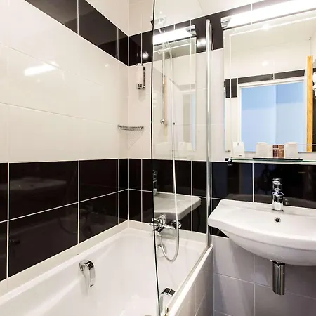 Quality Centre Hotel
