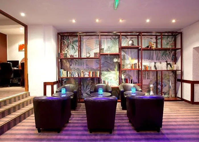 Quality Centre מלון 3*