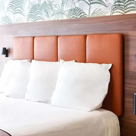 Quality Centre Hotel 3*