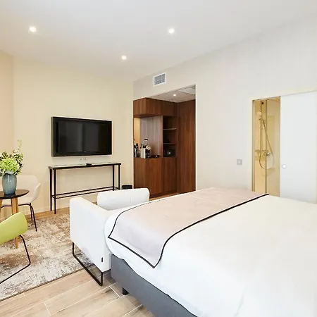 Quality Centre Hotel 3*