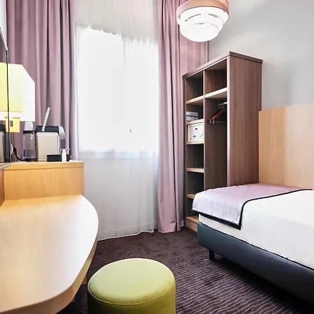 Quality Centre Hotel 3*